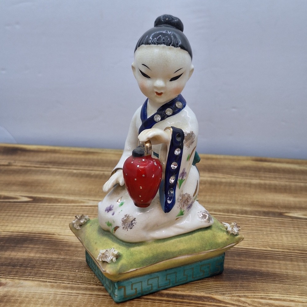 Vintage Japan Ceramic Girl Lady Nikoniko Imports Spaghetti Trim Kitschy Figurine
